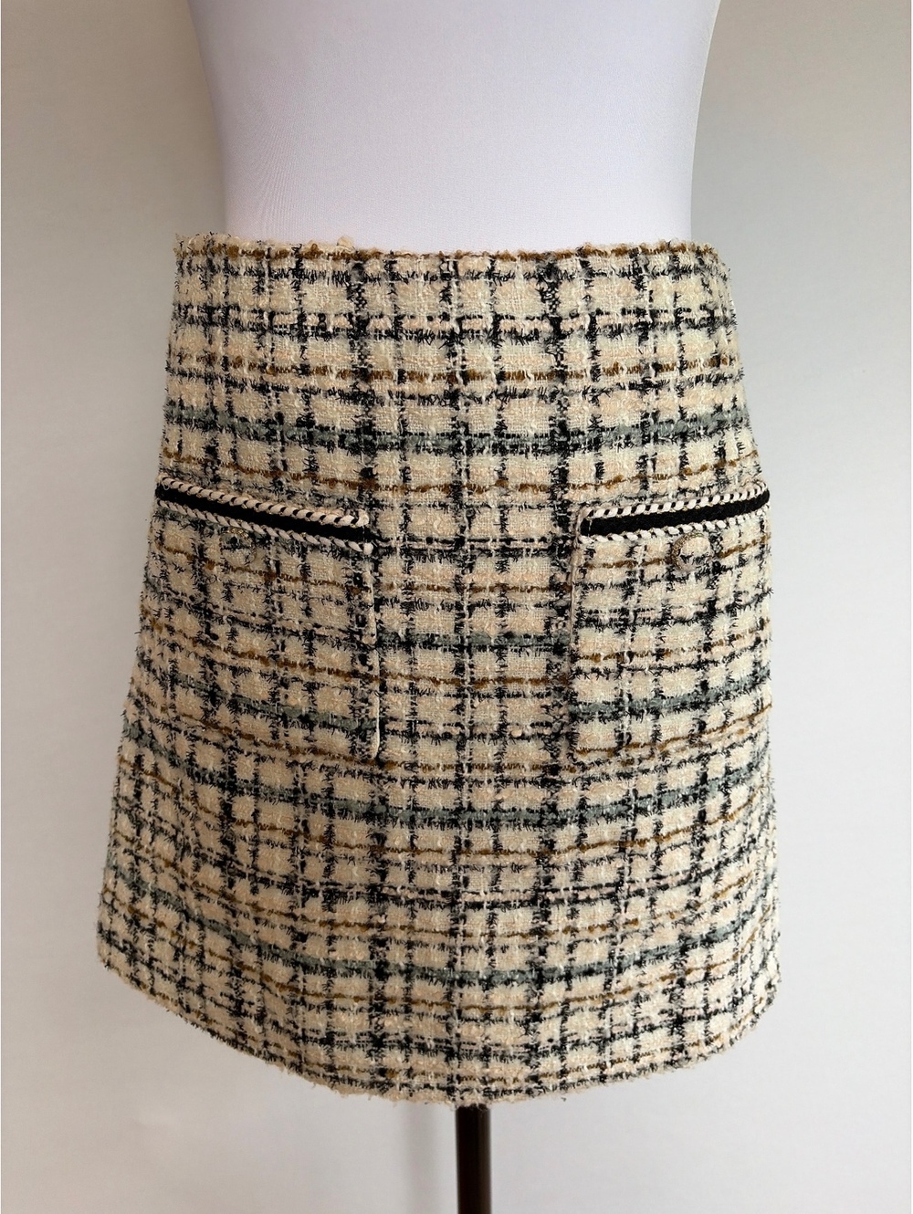 House of Harlow 1960 Cream Black Gold Tweed Mini Skirt XS Preppy Legally Blonde